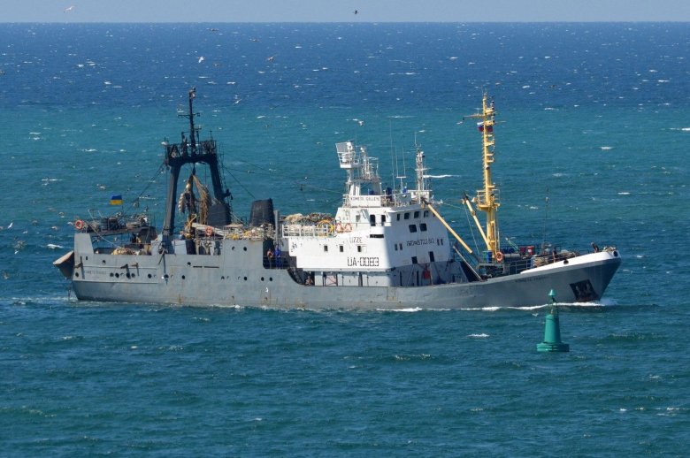 Рыболовный траулер wla291