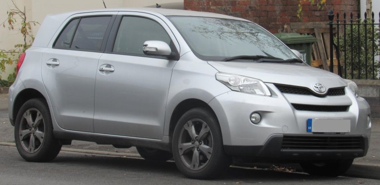 Toyota urban cruiser 2011