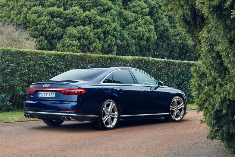 Audi s8 2020