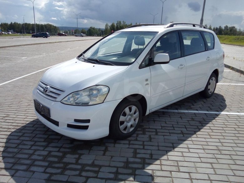 Тойота авенсис версо 2001 дизель