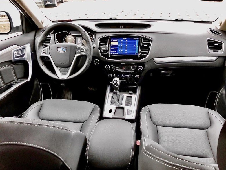 Geely emgrand x 7 салон