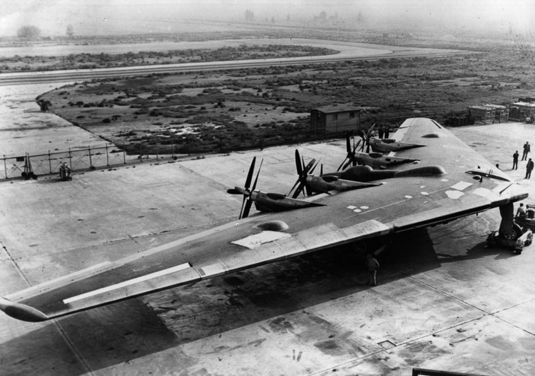 Бомбардировщик нортроп yb-49