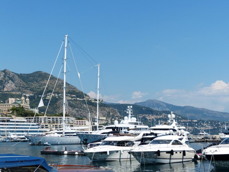 Монако порт яхты
