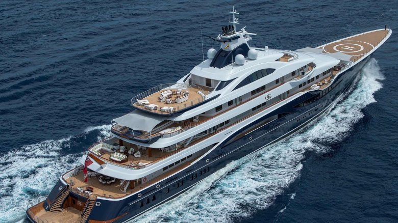 Яхта lurssen tis