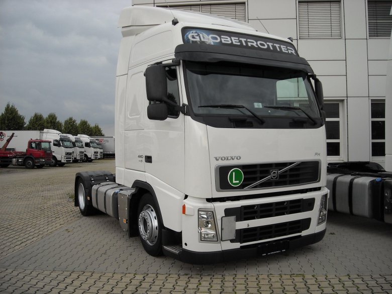 Вольво fh12 белая