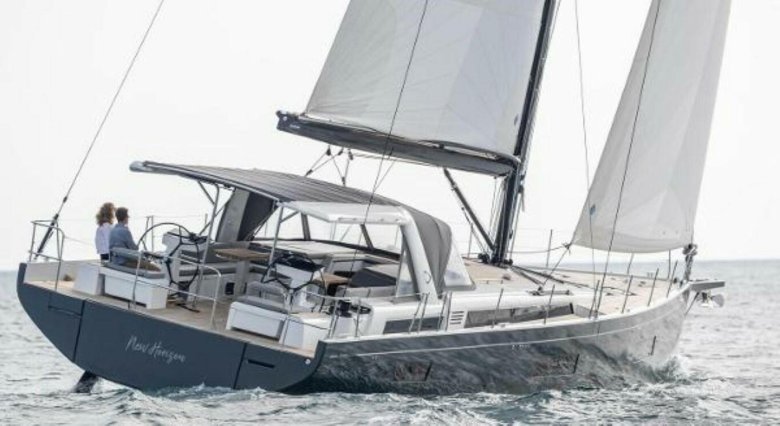 Oceanis yacht 60