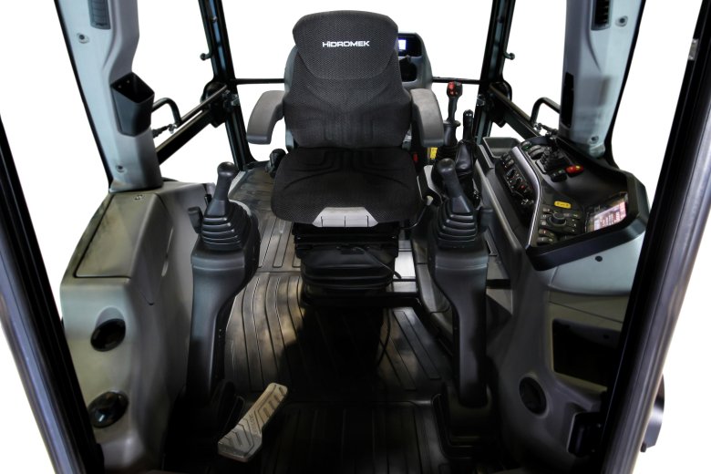 Hidromek 102b кабина