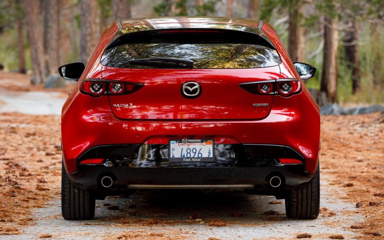 Mazda 3 хэтчбек 2020