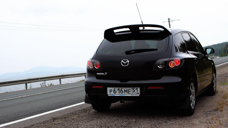 Mazda 3 2008 хэтчбек сзади