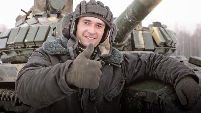 Танкист максим будников