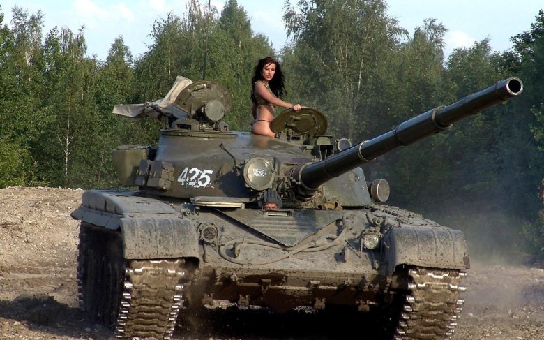 Танки девушки