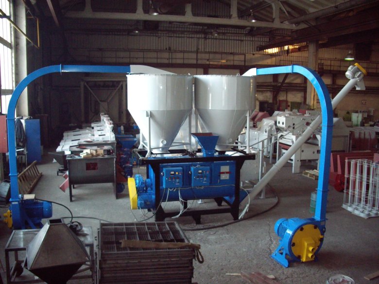 Ак-3000 агрегат комбикормовый