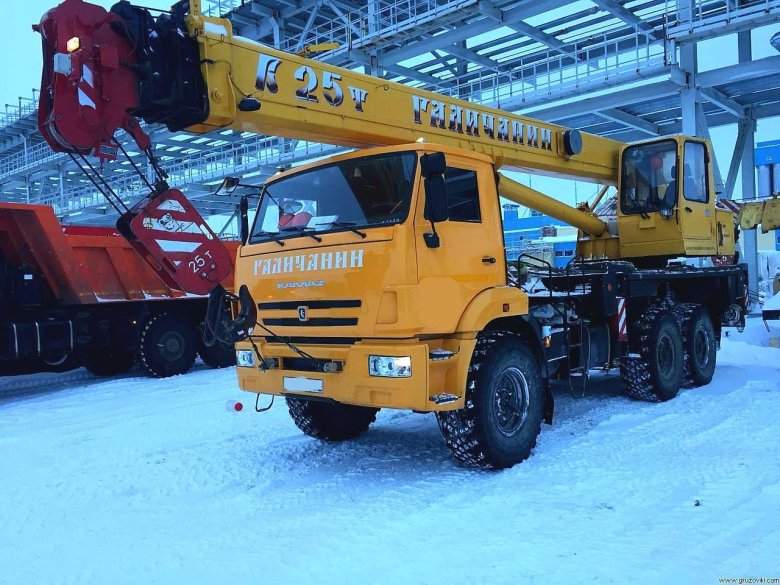 Автокран кс-55713-1