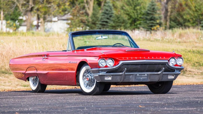 Ford thunderbird 1965