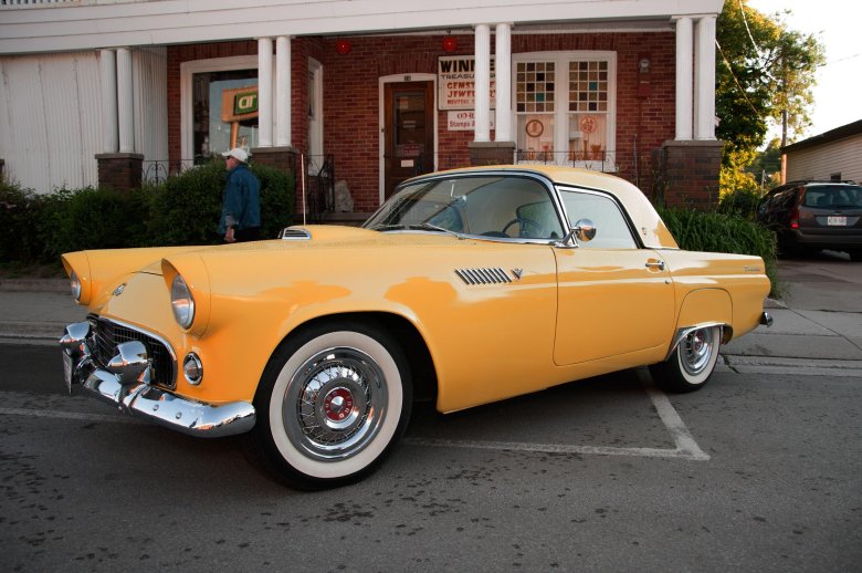 Ford thunderbird 1955