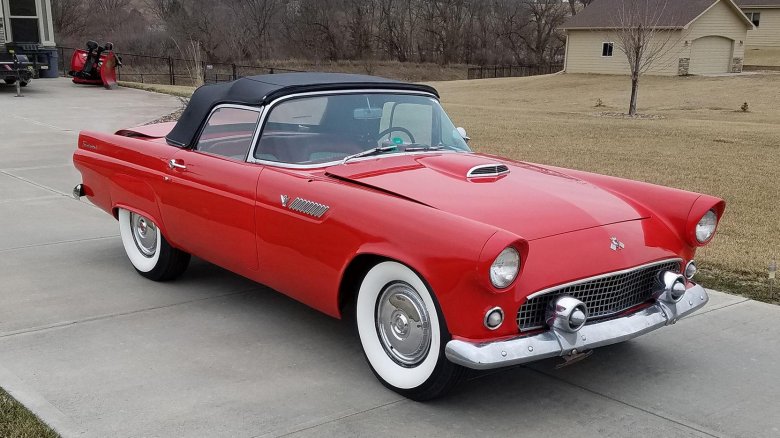 Chevrolet thunderbird 1955