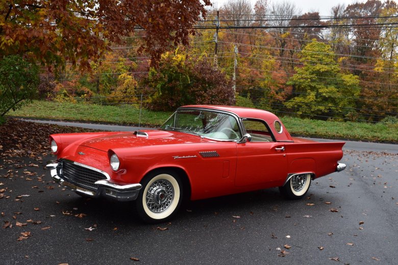 Ford thunderbird 1956