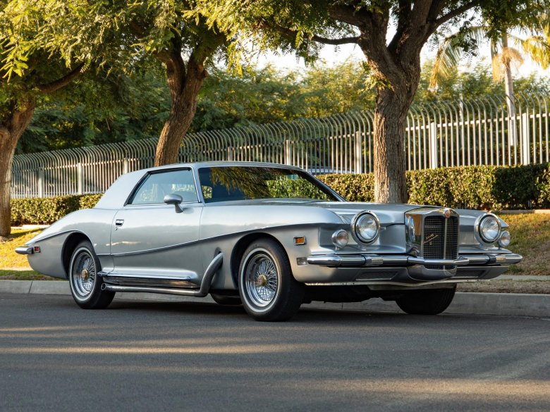 Stutz blackhawk 1971