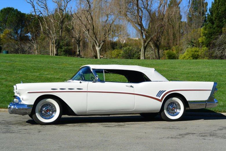 Buick roadmaster 1957