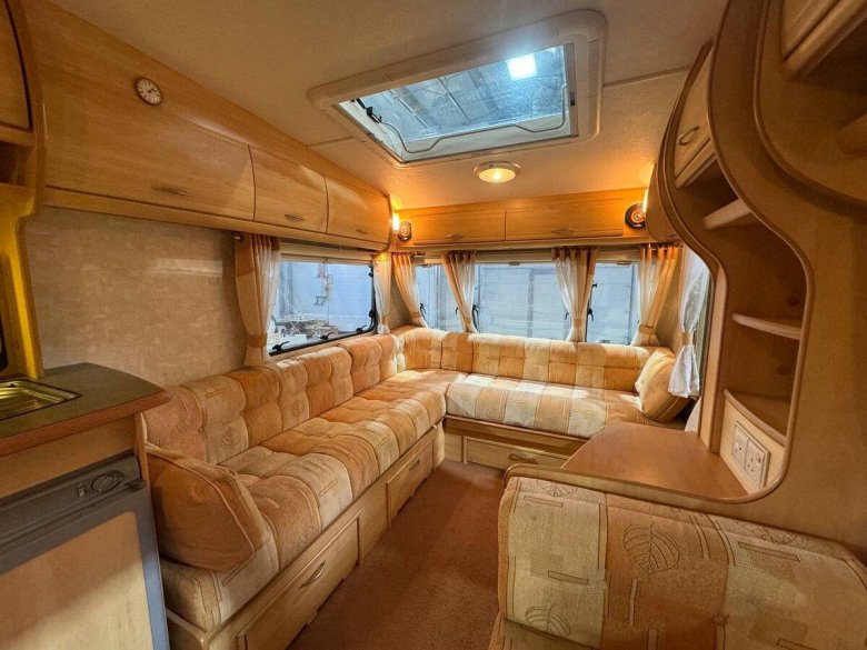 Прицеп кемпер