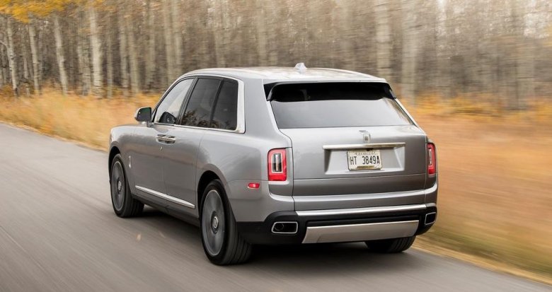 Внедорожник rolls royce cullinan