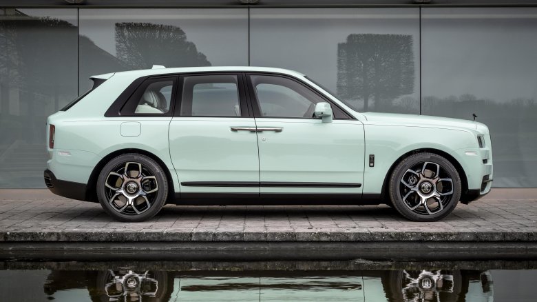 Rolls royce cullinan 2021