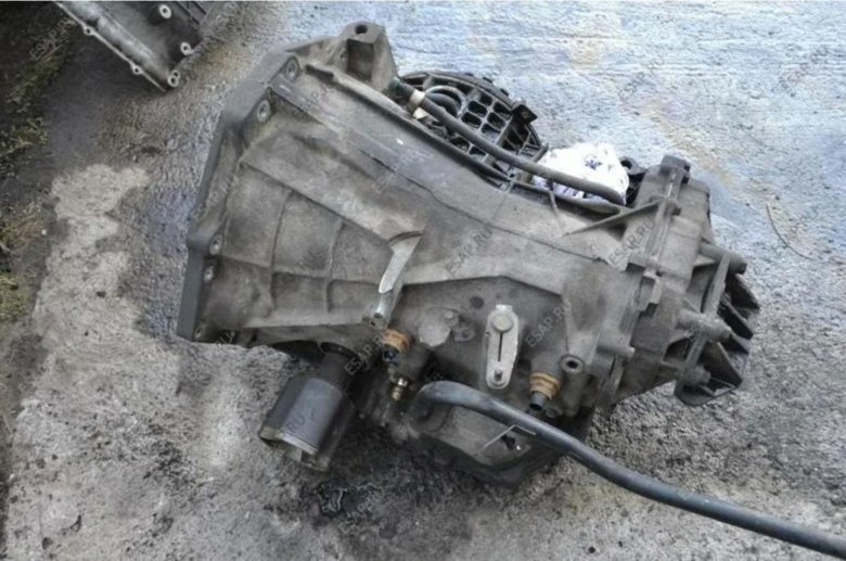 Коробка додж интрепид 2.7