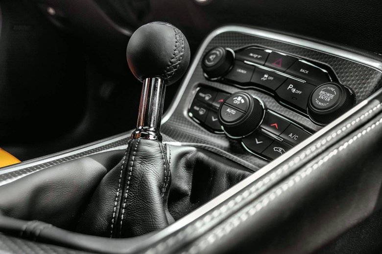 Коробка передач додж челленджер