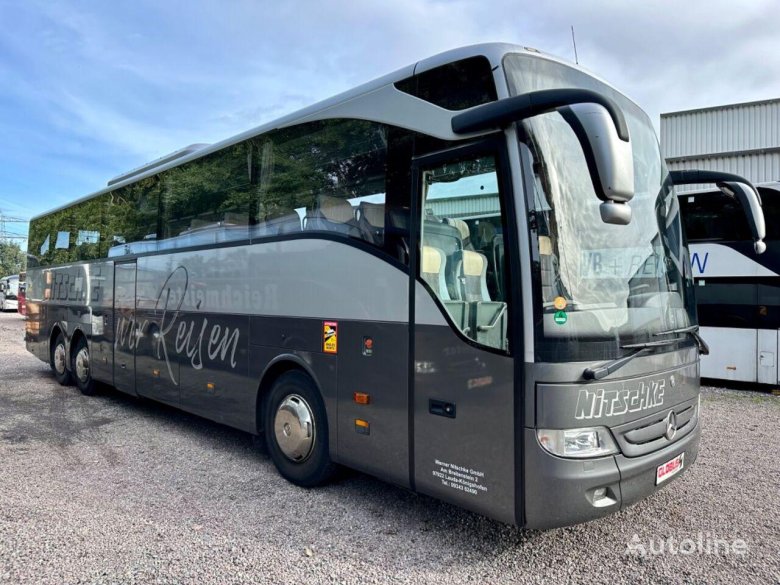 Автобус mercedes benz travego