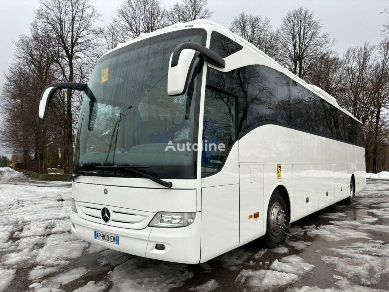 Автобус mercedes benz tourismo
