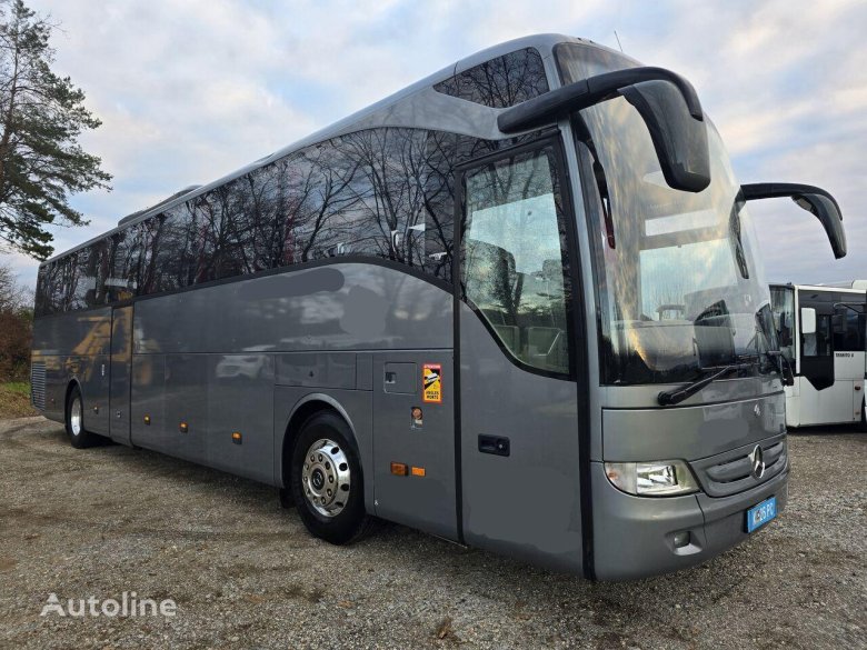 Автобус mercedes benz travego