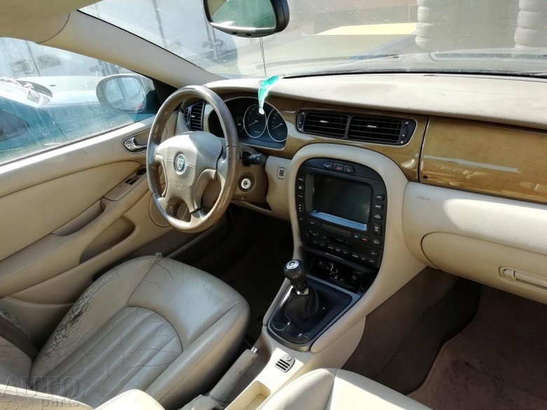 Jaguar x type 2003 салон