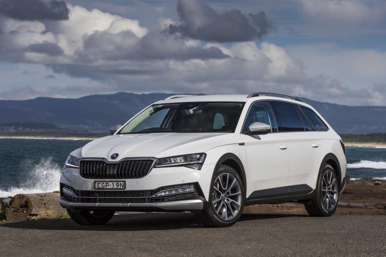 Шкода суперб 2020