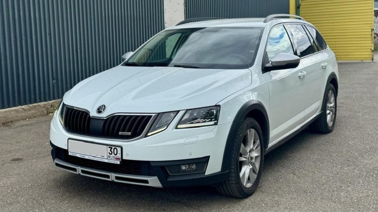 Шкода октавия скаут 2019 года