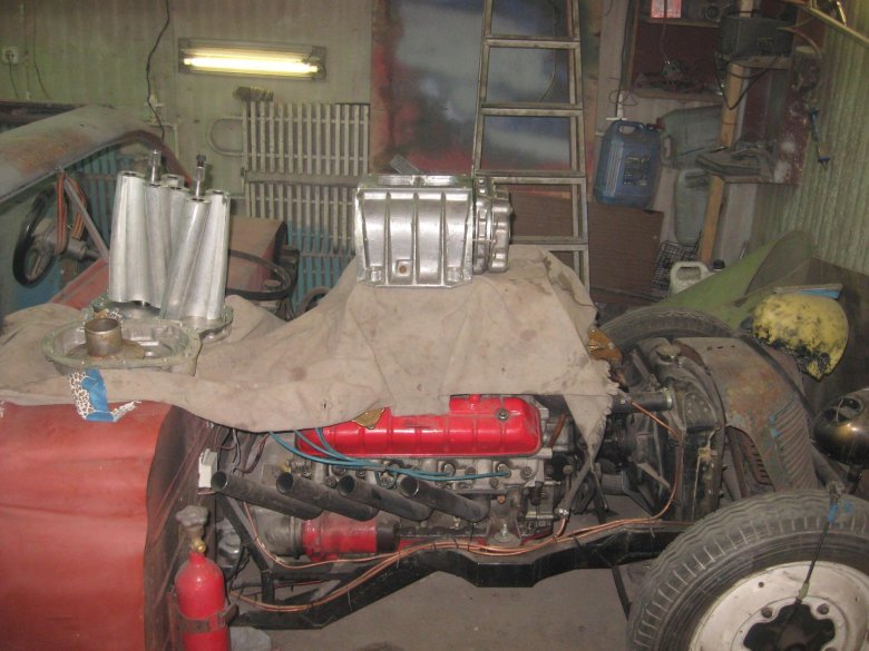 Двигатель автомобиля