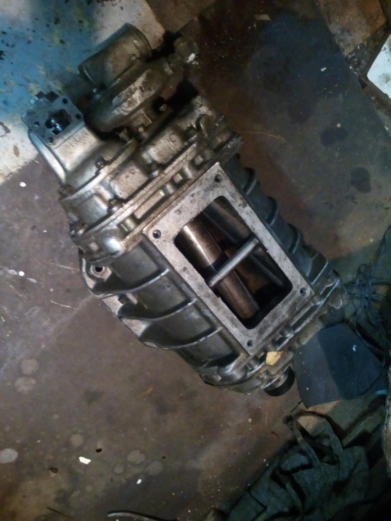 Нагнетатель двигателя яаз-204