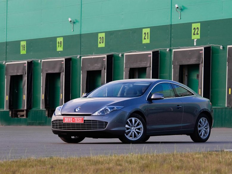 Renault laguna 3 coupe