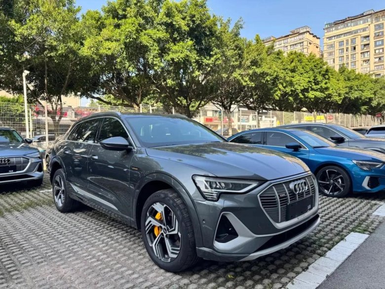 Audi e tron sportback