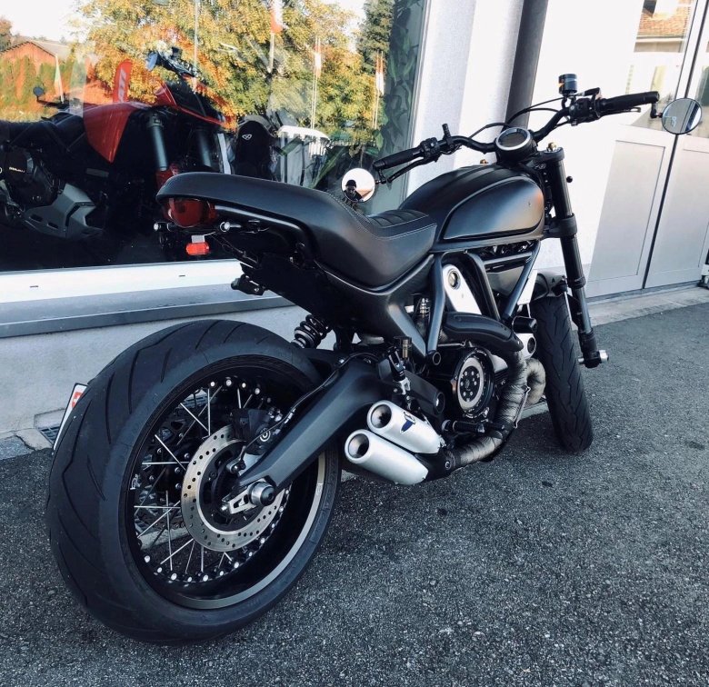 Дукати скремблер