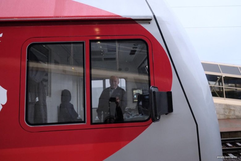 Электропоезд ласточка самара