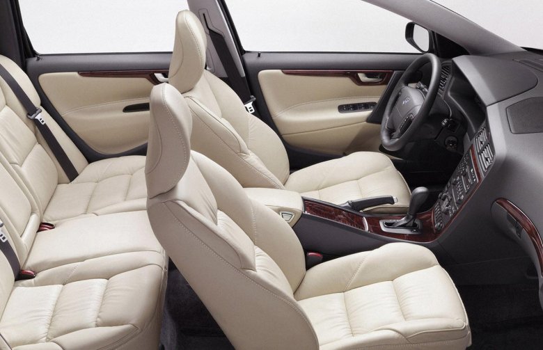 Вольво s60 2004 салон