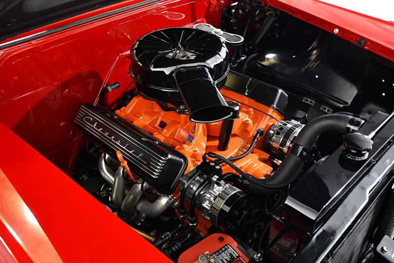 V8 двигатель chevrolet