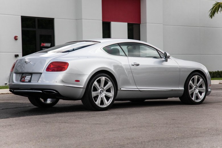 Bentley continental gt v 8