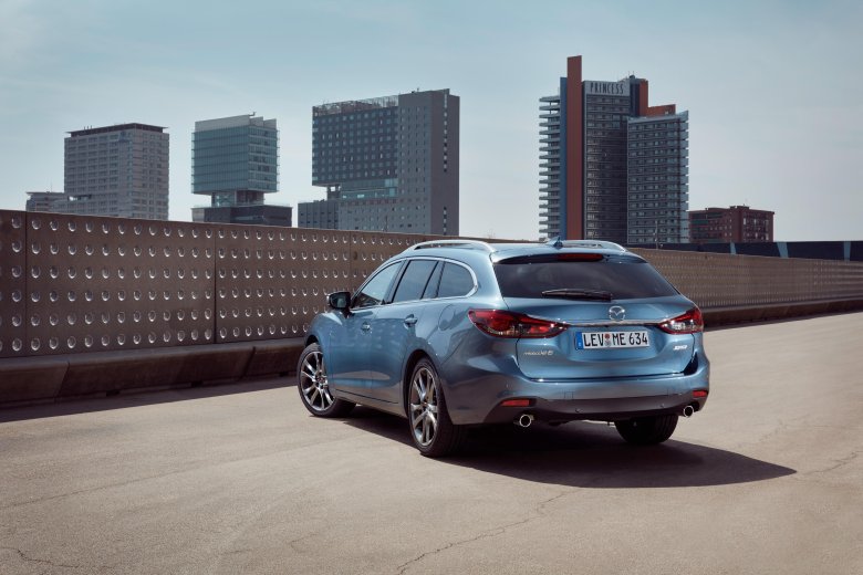 Мазда 6 универсал 2017