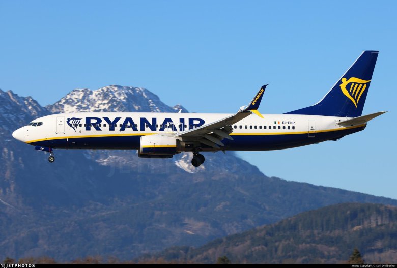 Boeing 737-800 ryanair