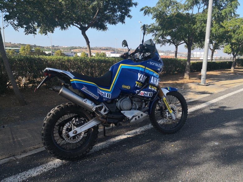 Ямаха супер тенере 750