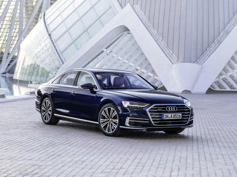 Ауди а8 2022