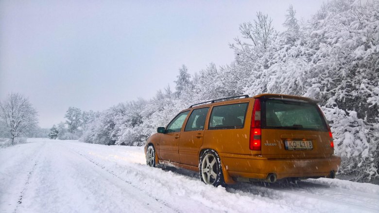 Volvo v70r