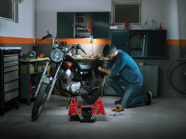 Гараж для мотоцикла