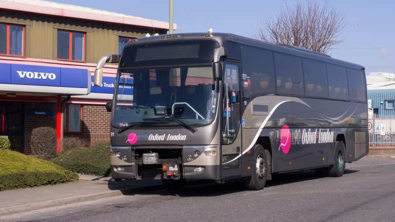 Oxford автобус x90